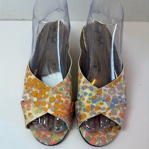 Soft Style Hush Puppies Elida women’s wedge heel sandals pastel floral design 7M